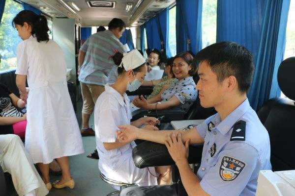 獻血危害健康？廣州獻血屋廠家為您辟謠 02